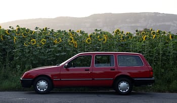 FORD Sierra Laser complet