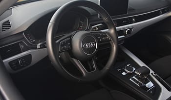 AUDI A4 2.0 TFSI S-Tronic complet
