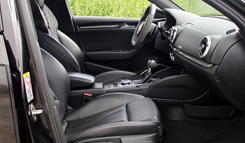 AUDI RS3 Sportback 2.5 TSI quattro complet
