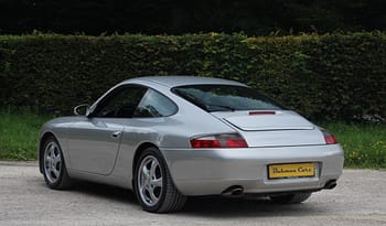 PORSCHE 911 Carrera complet