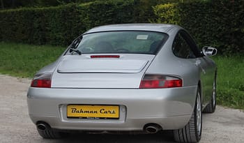 PORSCHE 911 Carrera complet