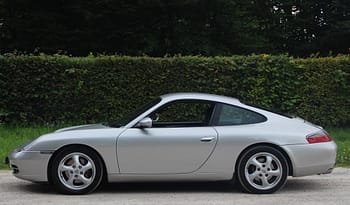 PORSCHE 911 Carrera complet