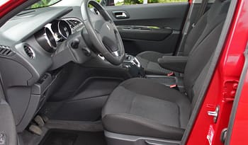 PEUGEOT 5008 1.6 16V T Sport Pack full