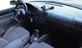 VW Golf 2.3 V5 Highline full