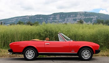 PEUGEOT 504 Cabriolet full