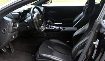 ASTON MARTIN V8 Vantage AMR 4.0 Coupé full