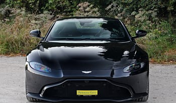 ASTON MARTIN V8 Vantage AMR 4.0 Coupé full