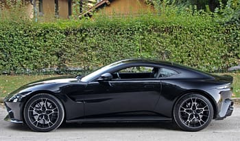 ASTON MARTIN V8 Vantage AMR 4.0 Coupé full