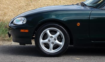 MAZDA MX-5 1.6i-16 B.Classic full