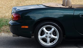 MAZDA MX-5 1.6i-16 B.Classic full