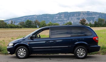 CHRYSLER Grand Voyager 3.3 LTD AWD full