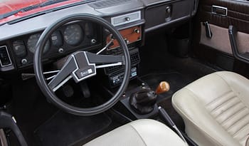 LANCIA BETA 1300 Coupé full