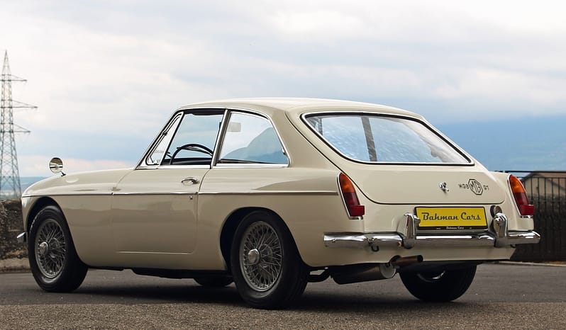 MG MGB GT complet