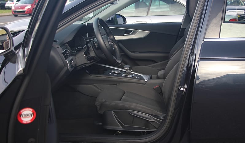 AUDI A4 2.0 TFSI S-Tronic complet