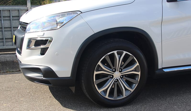PEUGEOT 4008 1.8 HDi Allure 4WD complet