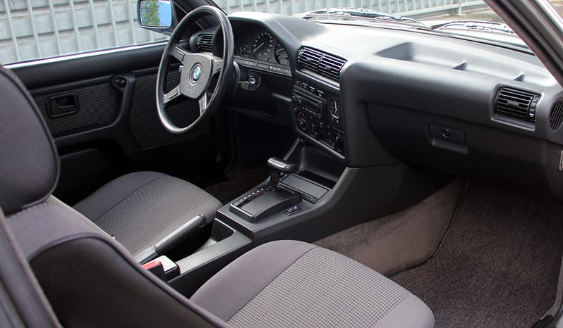 BMW 325iX A complet