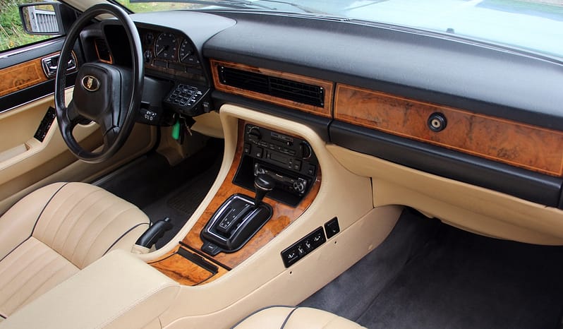 JAGUAR XJ6 4.0 Sovereign complet