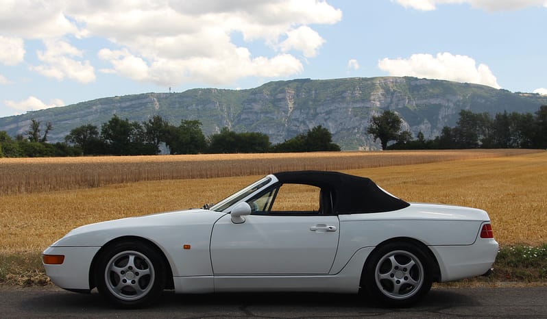 PORSCHE 968 Cabrio complet