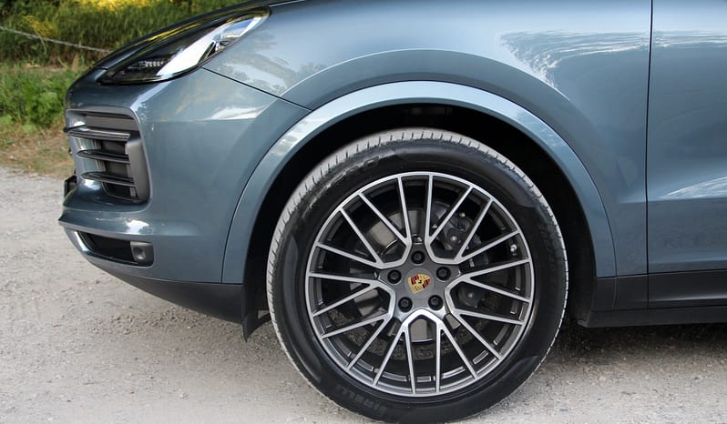 PORSCHE Cayenne complet