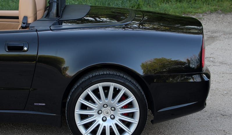 MASERATI Spyder GT full