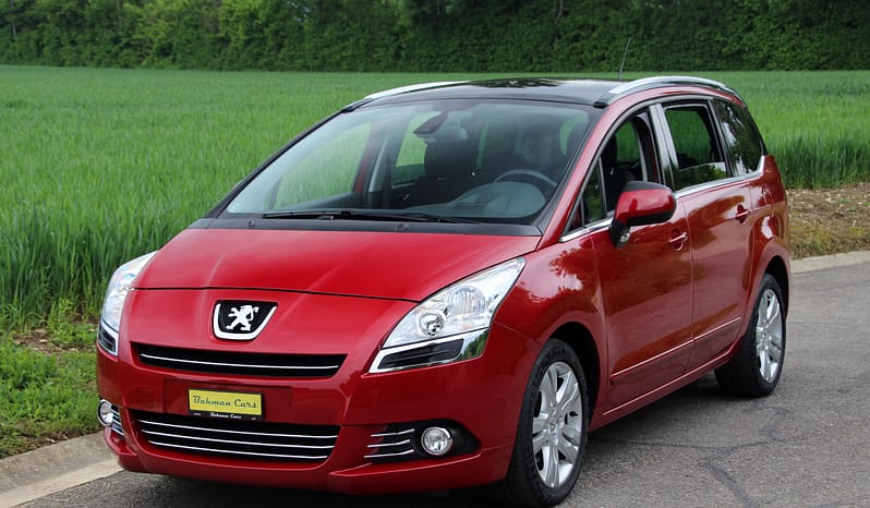 PEUGEOT 5008 1.6 16V T Sport Pack full