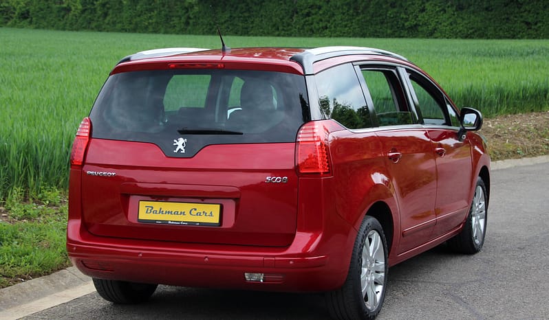 PEUGEOT 5008 1.6 16V T Sport Pack full