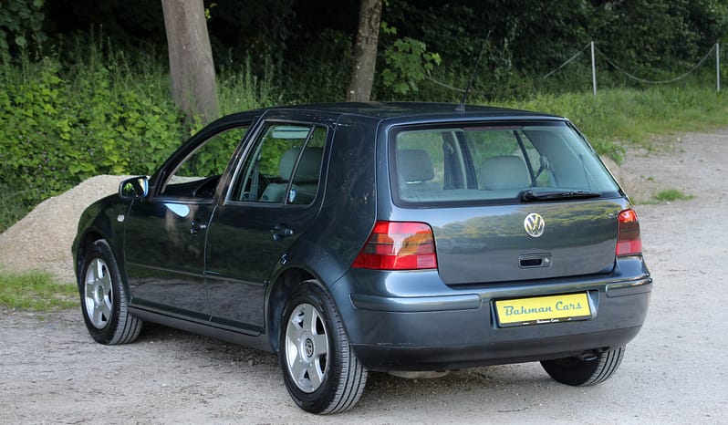 VW Golf 2.3 V5 Highline full