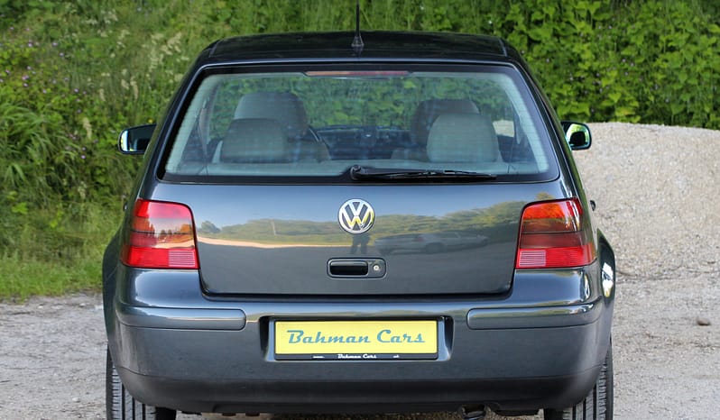 VW Golf 2.3 V5 Highline full