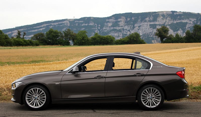 BMW ActiveHybrid 3 Luxury Line Steptronic Individual full