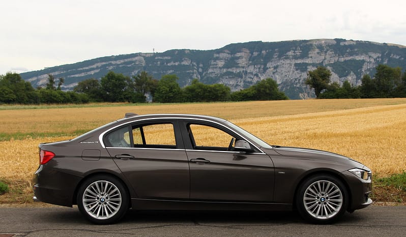 BMW ActiveHybrid 3 Luxury Line Steptronic Individual full
