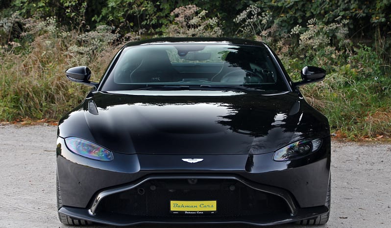 ASTON MARTIN V8 Vantage AMR 4.0 Coupé full