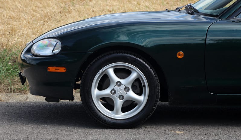 MAZDA MX-5 1.6i-16 B.Classic full