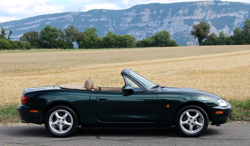 MAZDA MX-5 1.6i-16 B.Classic full