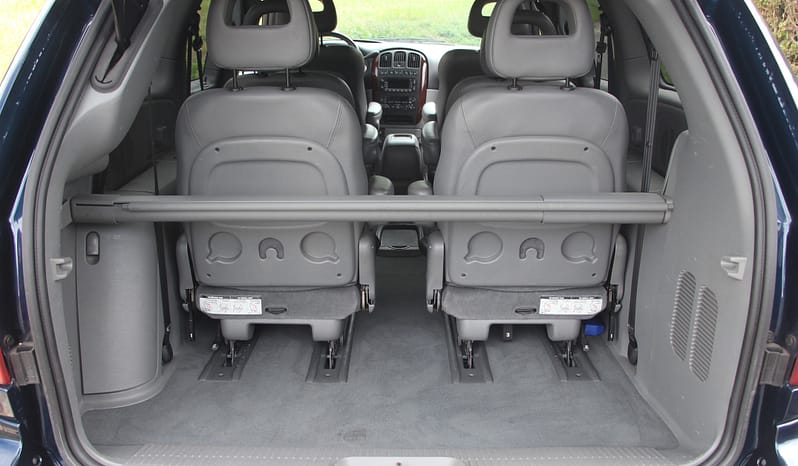 CHRYSLER Grand Voyager 3.3 LTD AWD full