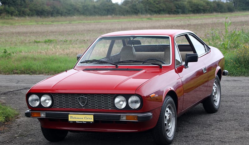 LANCIA BETA 1300 Coupé full