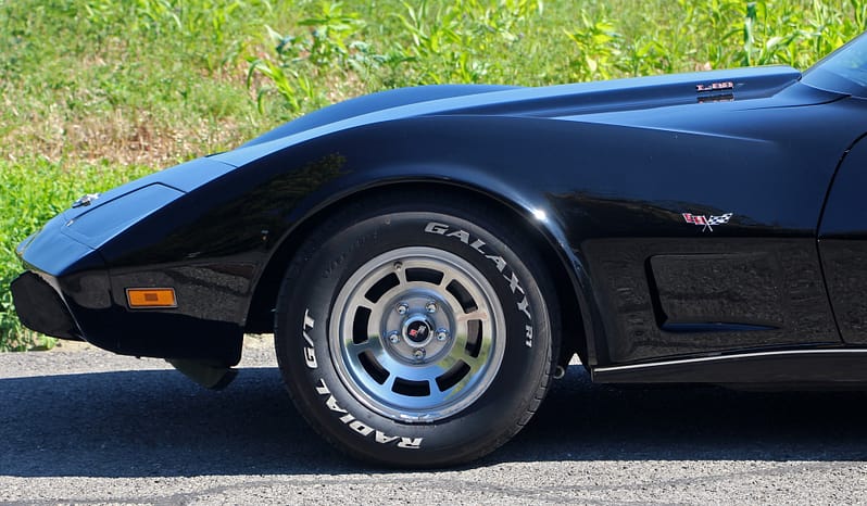 CHEVROLET Corvette C3 L-82 Targa full