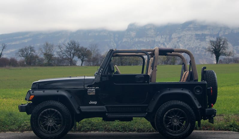 JEEP Wrangler 4.0 Sport Hardtop full