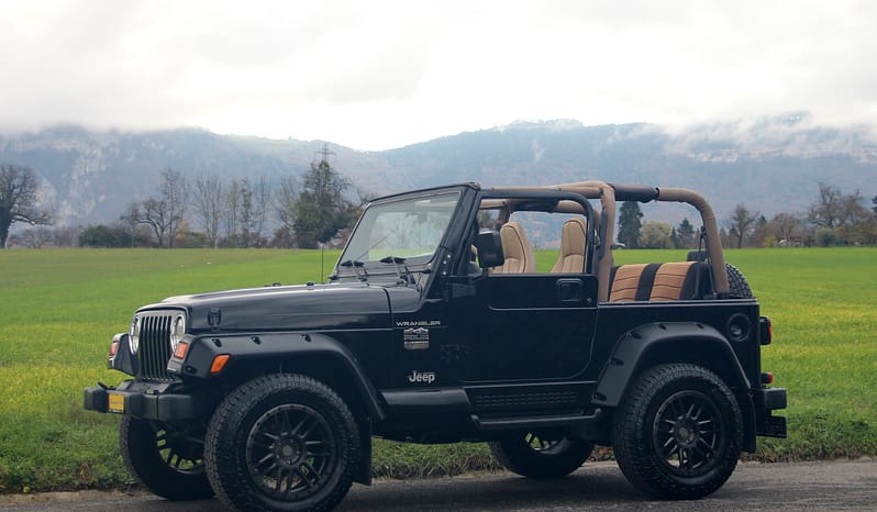 JEEP Wrangler 4.0 Sport Hardtop full